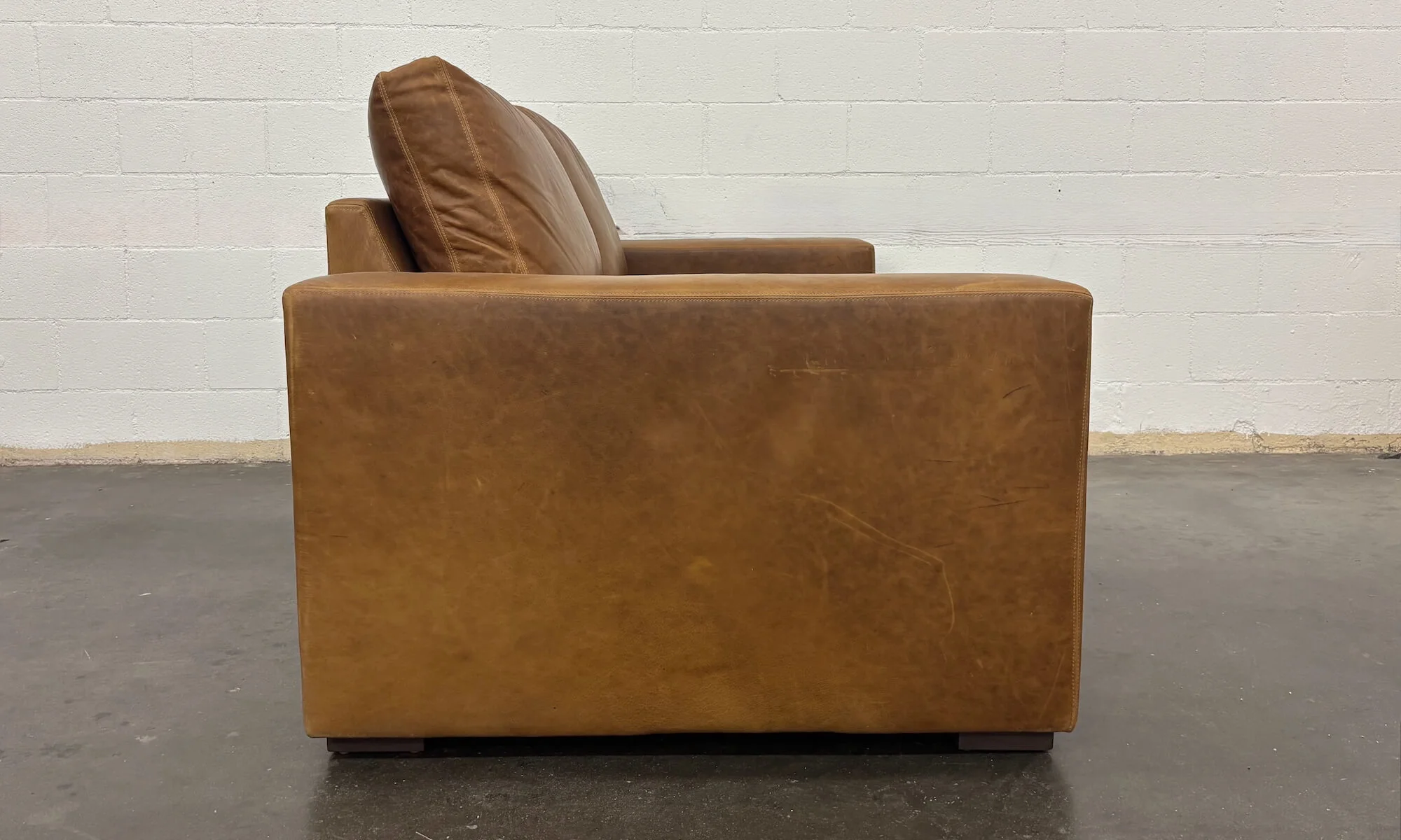 Rio Plush Sofa with Natural Latex Cushions and Leather - Image 4