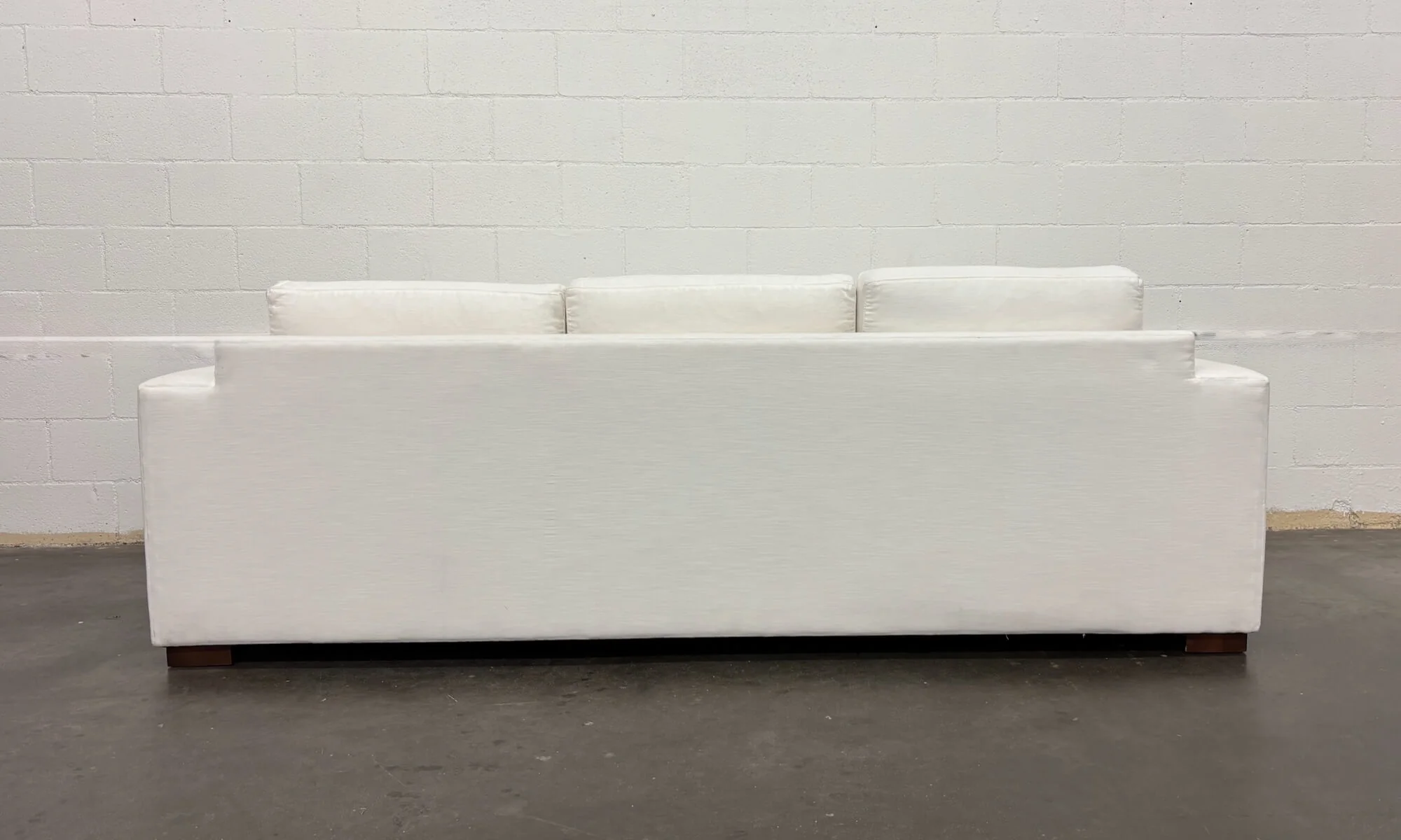 Rio Sofa with Natural Latex Cushions - Image 6